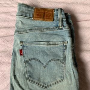 Levi’s 721 High Rise Skinny 26